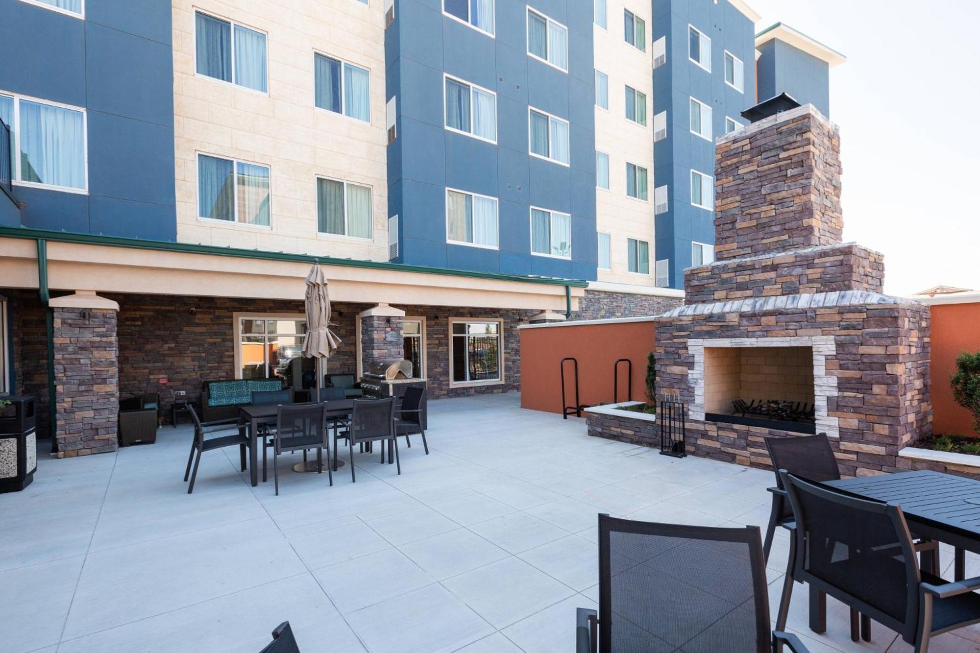 Residence Inn By Marriott Oklahoma City Airport Экстерьер фото